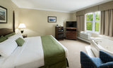Steele Hill Resort - The Saturday Package - 1 Night