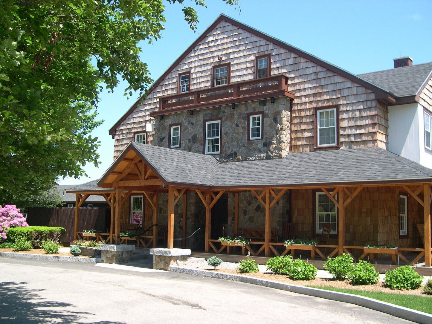 Steele Hill Resort - 2 Nights Midweek in a 2 Bedroom Unit - Pay Now Book Later